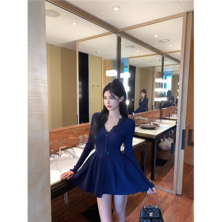Retro V-Neck Knitted Long-Sleeve Dress
