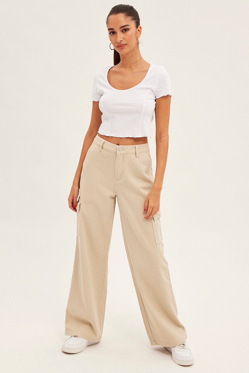 White T-Shirt Short Sleeve Scoop Neck