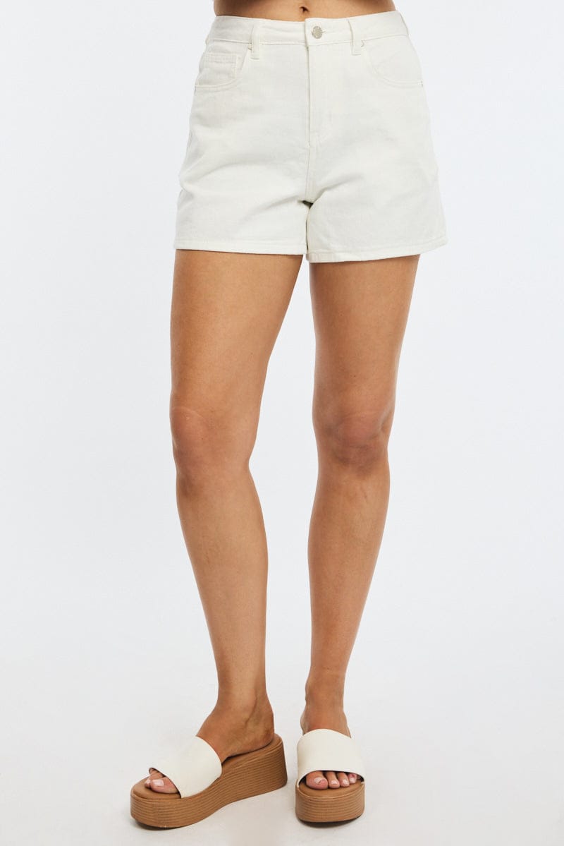 White Relaxed Shorts Mid Rise