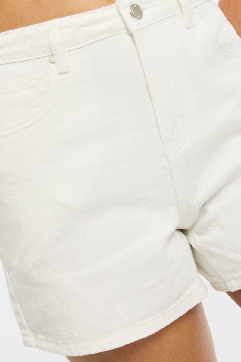 White Relaxed Shorts Mid Rise
