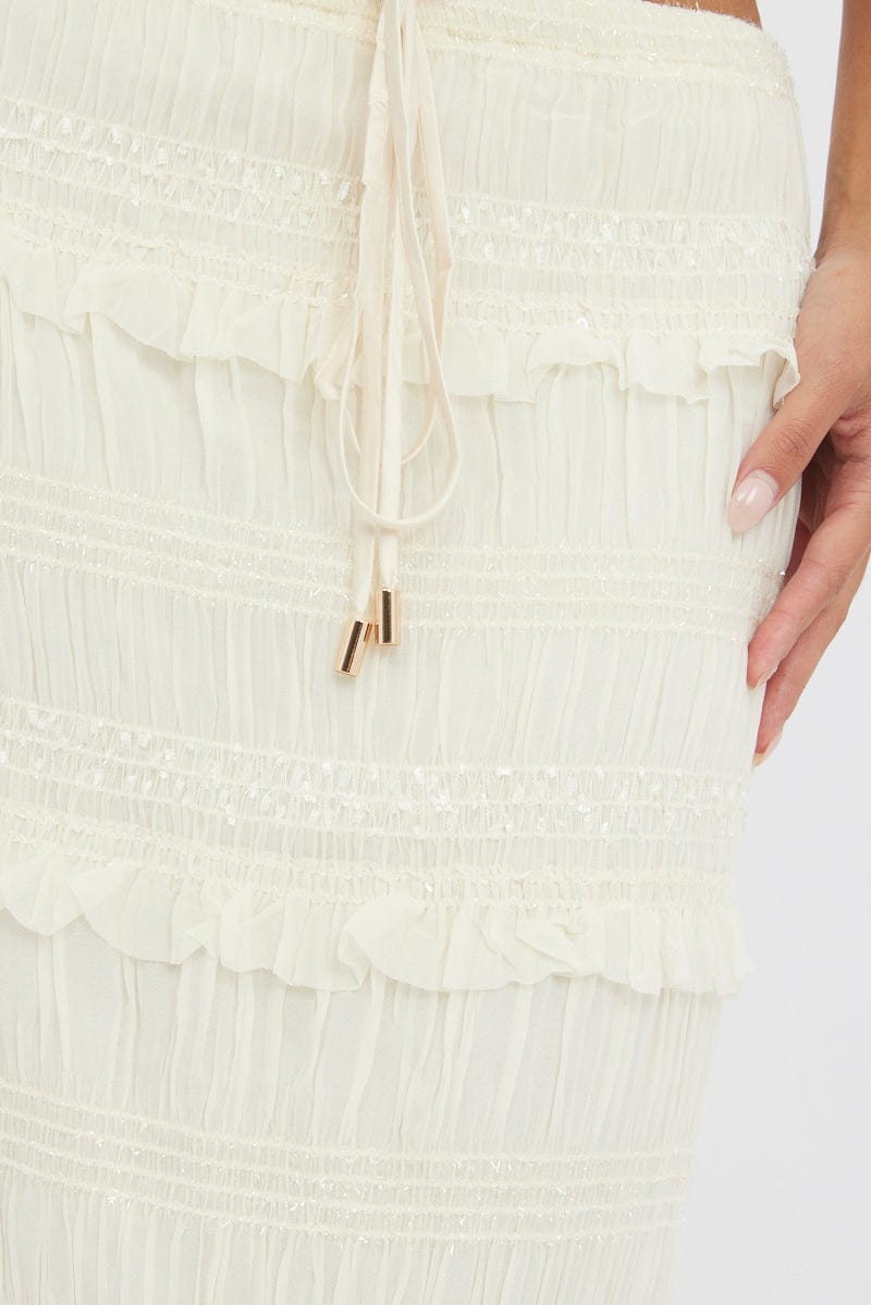 White Maxi Skirt Elastic Waistband Ruffle Textured