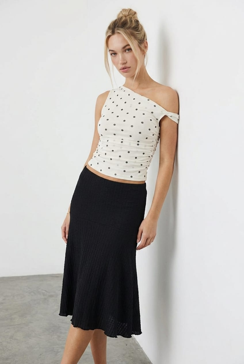 Black Midi Skirt Elastic Waist Textured Lined